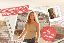 Glimlachend meisje in Lissabon met slogan Summer's over, what's next