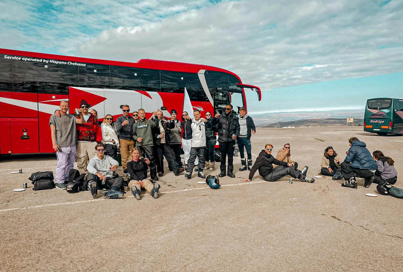 Yobbersteam bij de bus in Javalambre