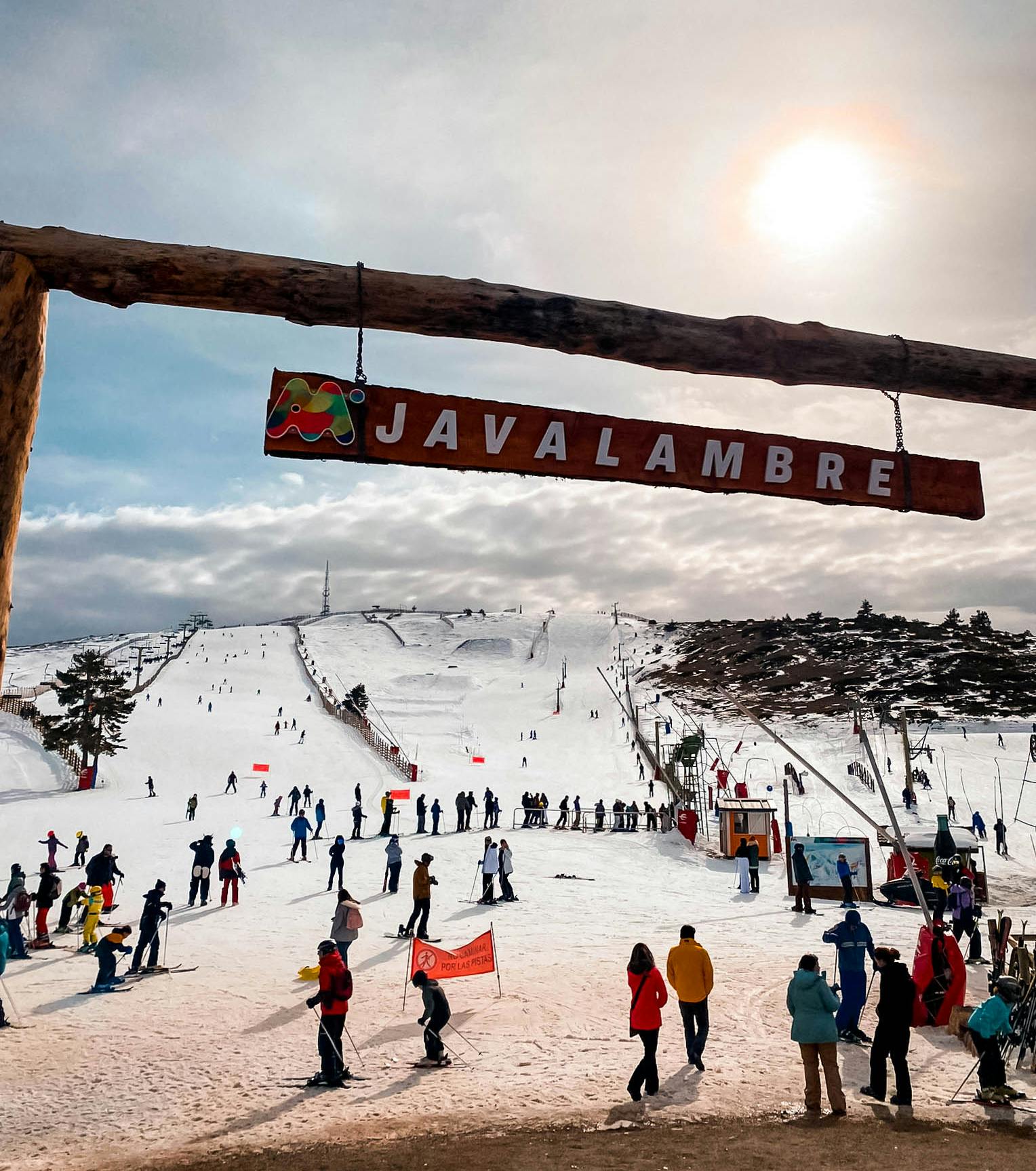 Sonne im Skigebiet
