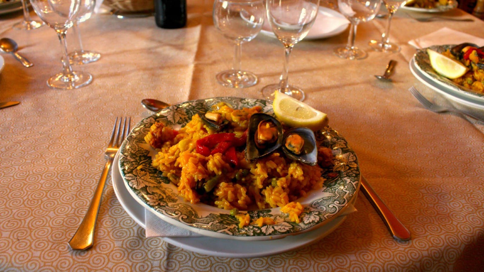 Paella in einem Restaurant