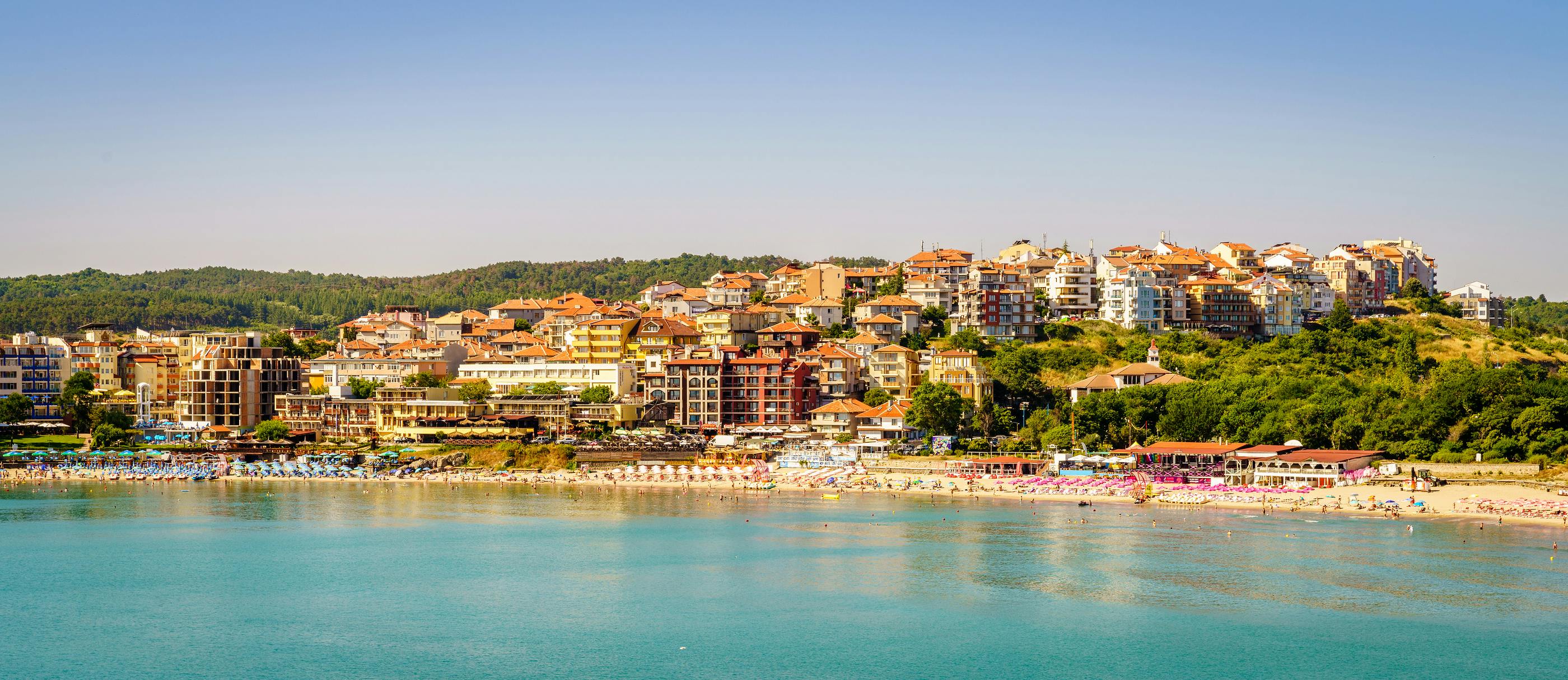 Bartenders gezocht voor een populaire club in Sunny Beach! 🍹