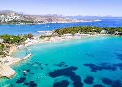 Work in a hotel in Greece, Spain, the Maldives or Cyprus!