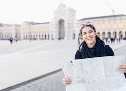 Arbeite als Recruiter (m/w/d) für ein internationales Unternehmen in Lissabon!