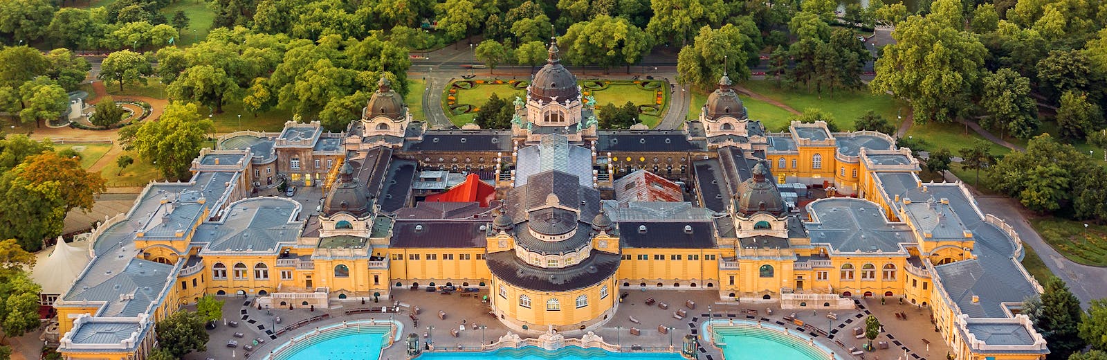 Lavora come supporto IT nella bellissima Budapest!