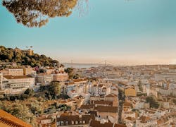 Arbeite als Recruiter (m/w/d) für ein internationales Unternehmen in Lissabon!