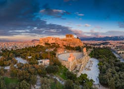Become a Finnish-speaking Customer Advisor in sunny Athens