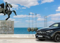 Work remotely as a customer advisor for Mercedes in Greece